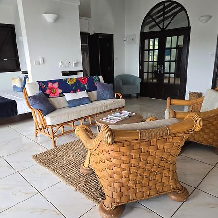 Hodges Bay House Appartement Calibishie Buitenkant foto