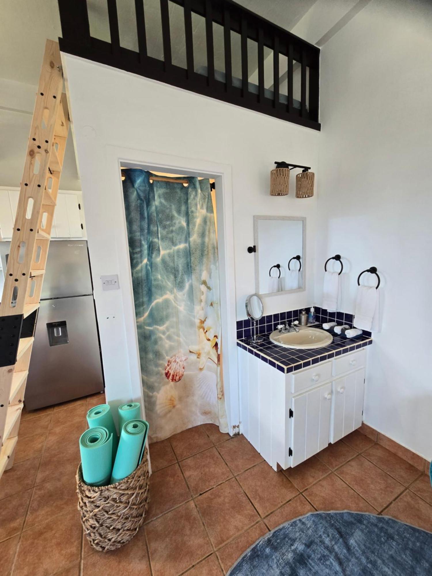 Hodges Bay House Appartement Calibishie Buitenkant foto
