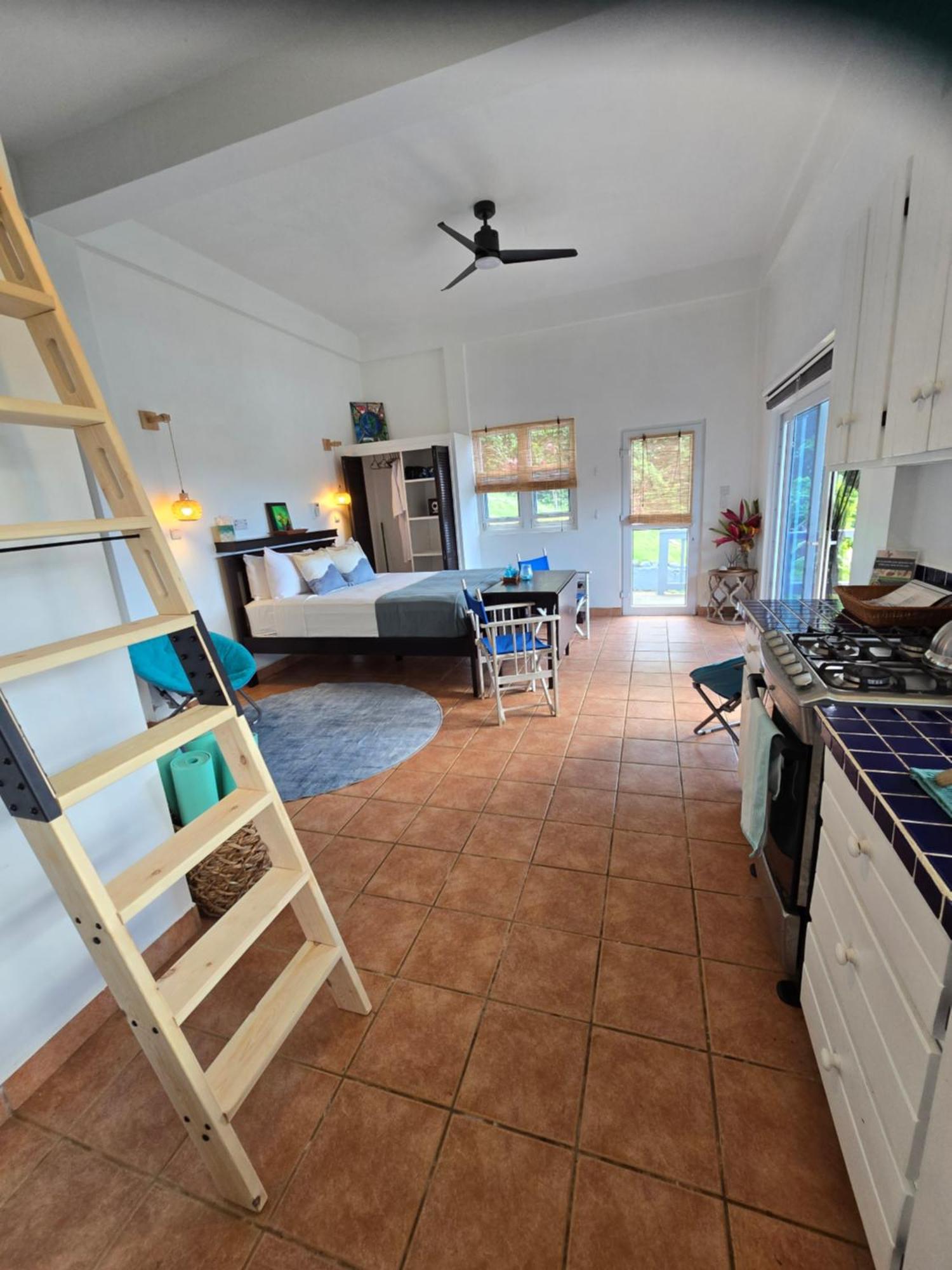 Hodges Bay House Appartement Calibishie Buitenkant foto